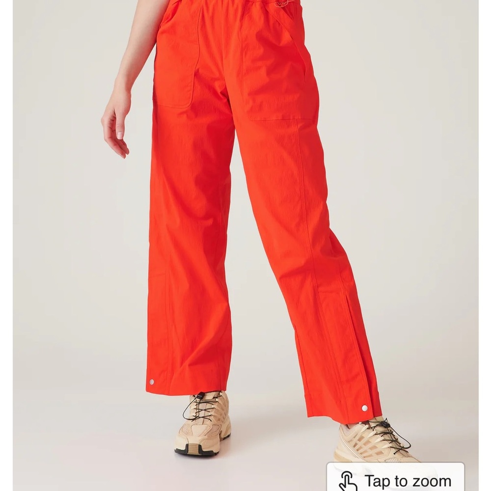 NWOT Athleta Trekkie Parachute Pants